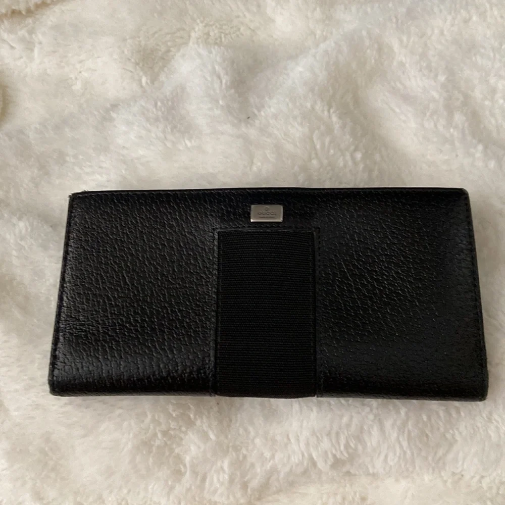 Gucci - Picture 2 of 11